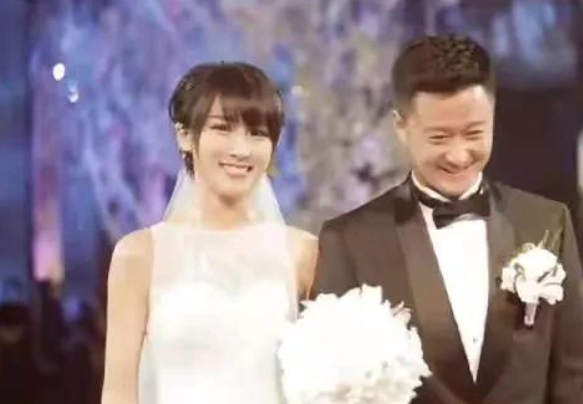 2014年，吴京和谢楠结婚了，同年8月，谢楠产下一个儿子，对于儿子的名字，吴京和