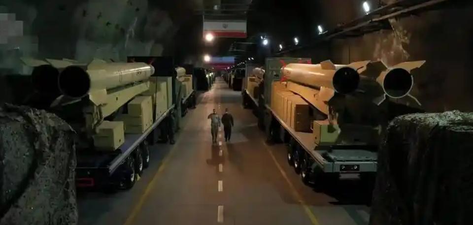 美以暴揍伊朗，本想炸毁伊朗核设施，不料加速全球核扩散
以色列突袭伊朗核设施后，美