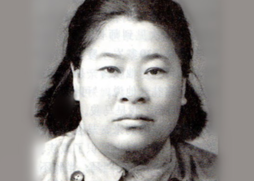 1933年，许世友听说部队有一位出身武当的女侠，便想要切磋一番，并自信表示“如果