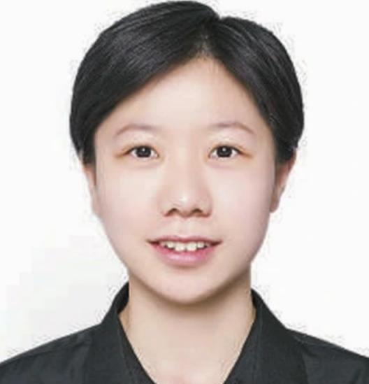 1994年，太原1女婴因手臂残疾被抛弃，58岁拾荒妇人见其可怜，把她捡回家用面糊