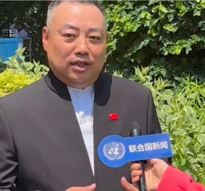 国乒悍妇还是国乒悍将
自大头那句“过不了她要打死我”一句话横空出世，一夜之间，莎
