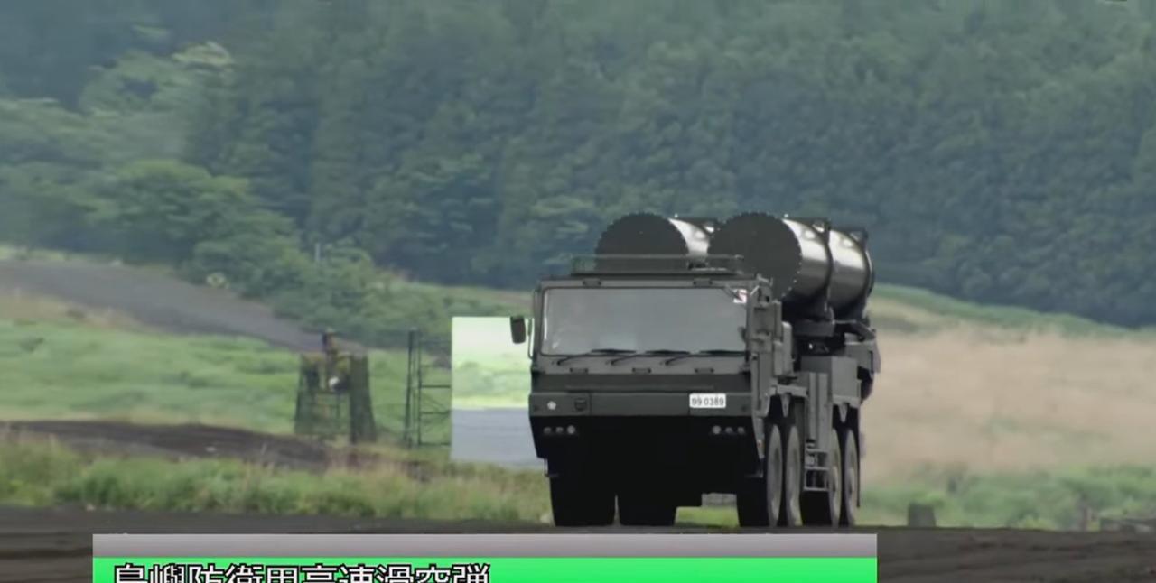 多款新装备亮相2025富士综合火力演习，其中高超音速滑翔弹（HVGP）是首次公开