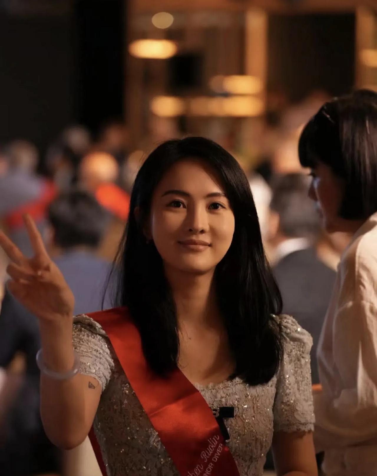 “梦之队”最美女王--不接受反驳！！
恭喜陈若琳入选2025年国际游泳名人堂！
