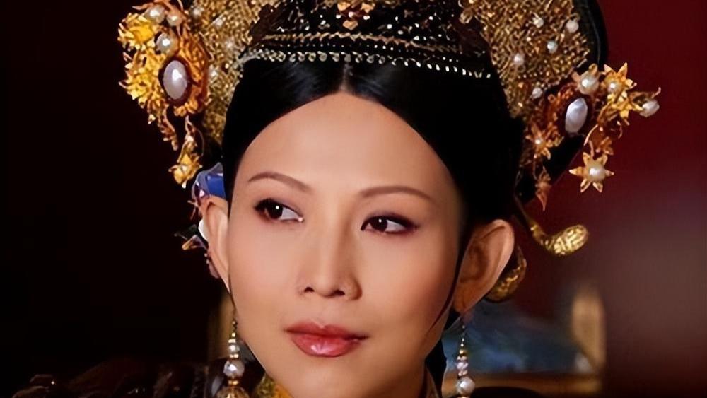 蔡少芬夫妇低调逛珠海山姆，副总亲自接待，购物清单曝光令人意外