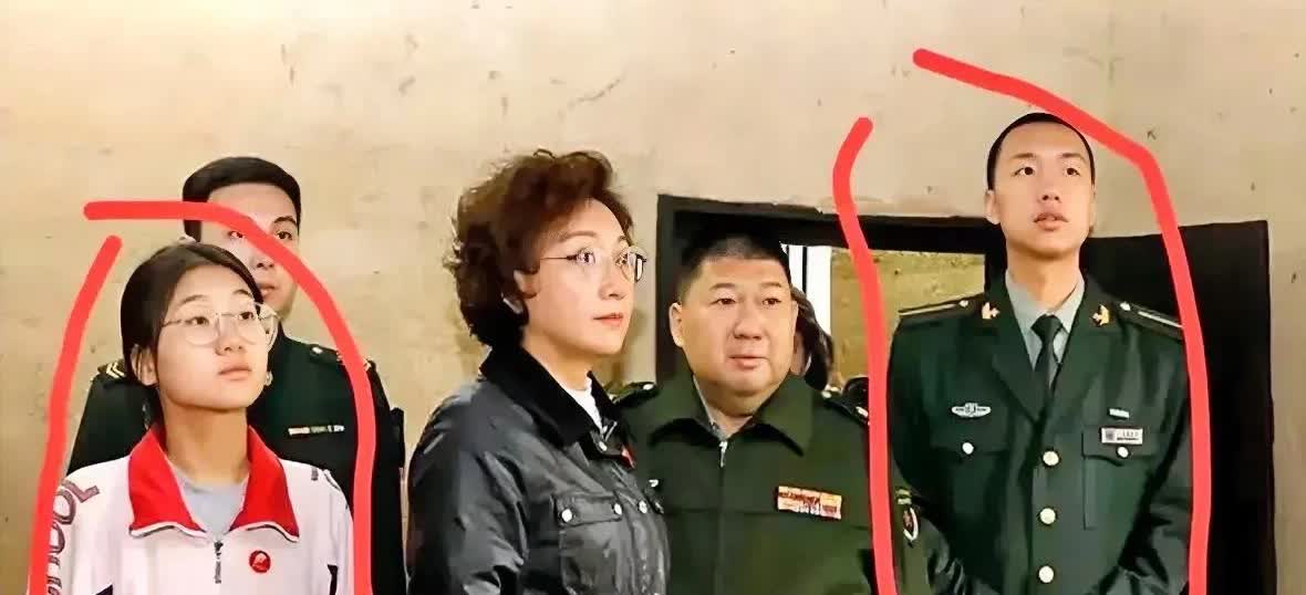 大家不要羡慕毛甜懿和毛东东了，我们是永远不可能成为他们！
毛甜懿和毛东东，大家