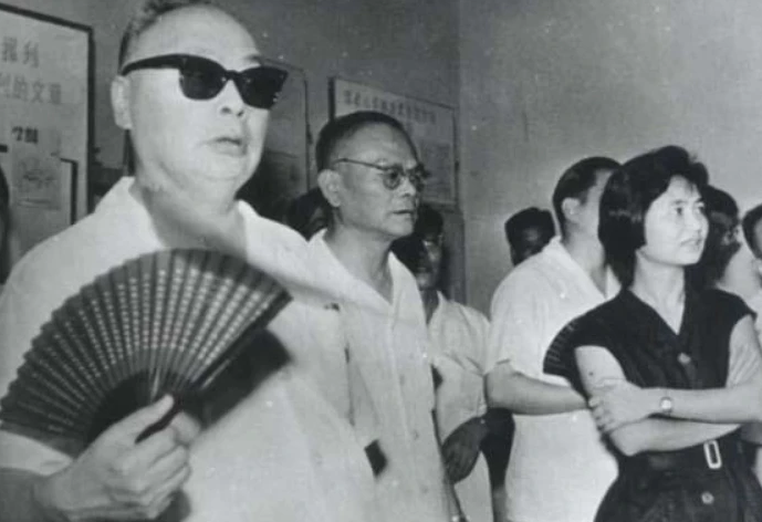1959年11月1日，陈毅携手夫人张茜回到了阔别了36年的家乡——四川省乐至县视