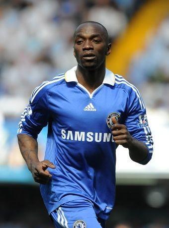 加图索，马克莱莱和基恩这三人究竟谁的防守能力更强一些？
加图索
拥有2次欧冠、1