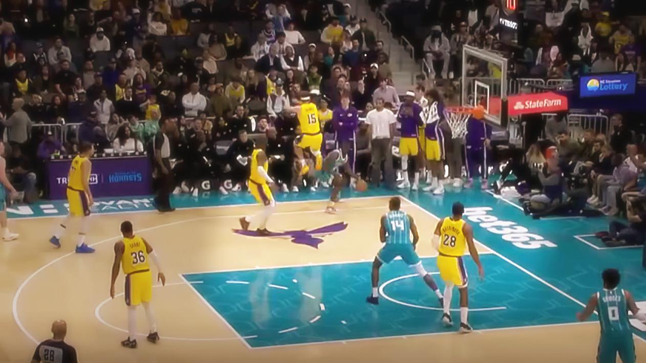 湖人G11  末节3分钟关键回合（湖人121-111黄蜂）