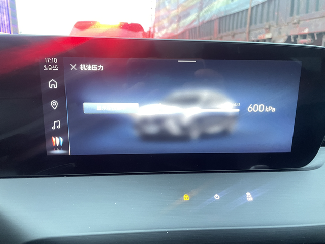 有时候冷车启动
机油压力冲到底了 风扇就很大声工作
哪位大哥知道是什么原因阿