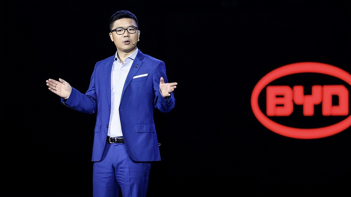 尹同跃的高端化执念，赵长江的未竟之志