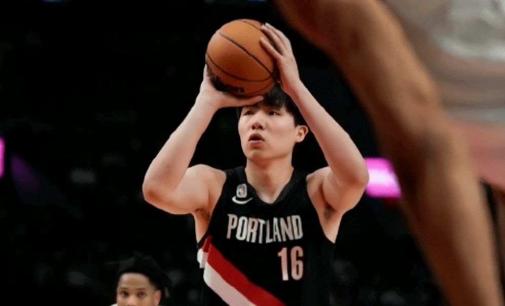 杨瀚森下半场未出场，开拓者惜败森林狼。NBA常规赛，开拓者主场迎战森林狼，这场万