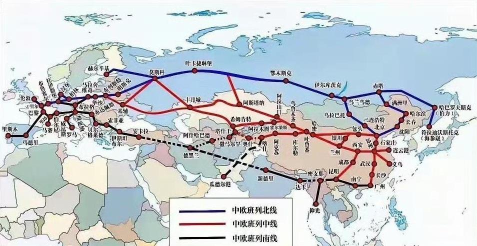 目前中欧班列300余列货运列车滞留在，不能过境波兰，外长去了说的好好的，都写入政