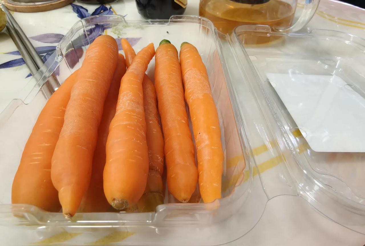 爱上了有机食品。
现在我无论买蔬菜，还是奶制品肉类，都选择有机的，虽然价格上有点