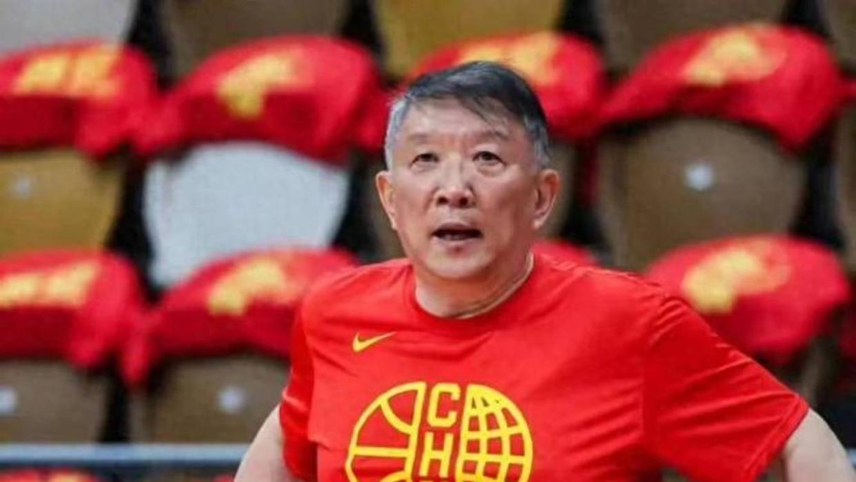 宫鲁鸣带领中国女篮的第二次考试将在明天打响。如果宫鲁鸣再不能打动中国球迷，中国球