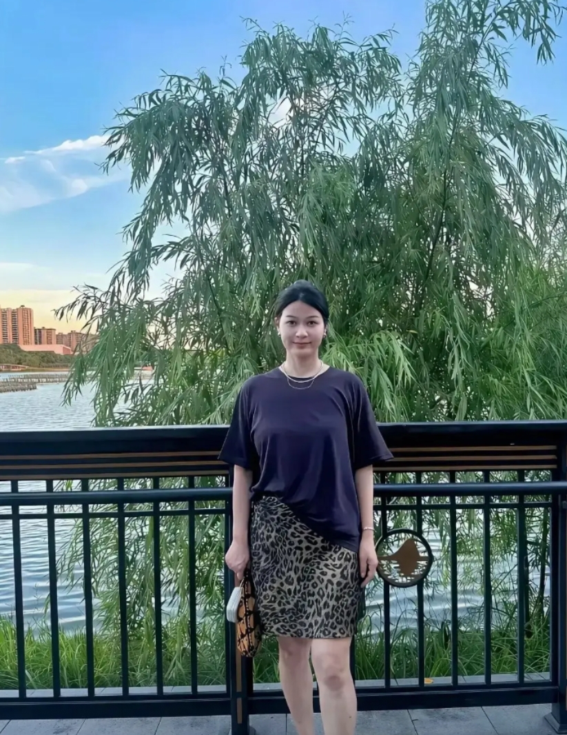 亲戚给我弟弟介绍了个相亲对象。  