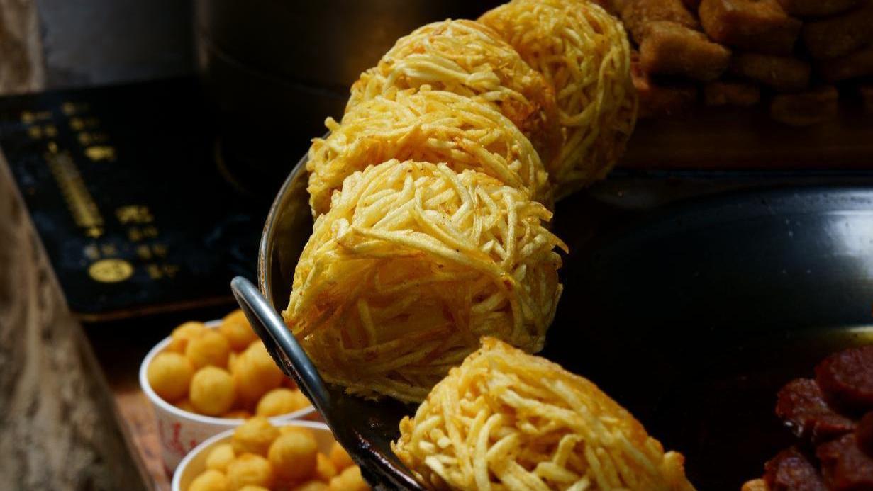 来丽江古城吃什么？当地人推荐这10样，好吃还不贵，来了别错过