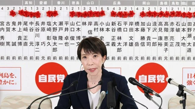 东京赌局：那个叫高市的女人，正把日本推上一条危险的单行道