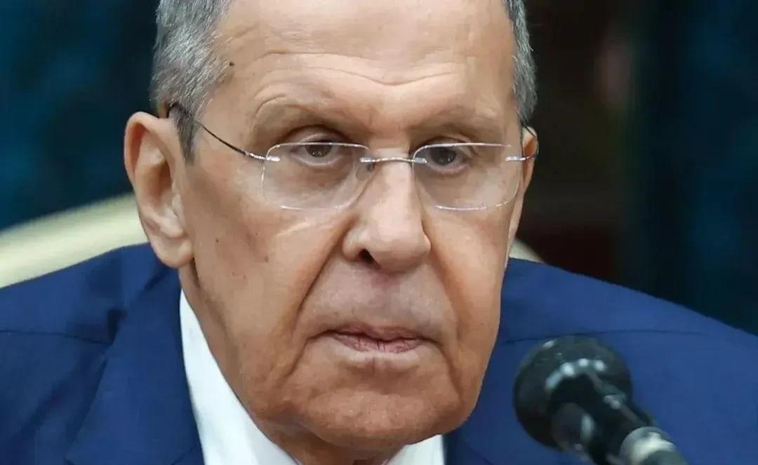 #俄乌# #聚焦俄罗斯乌克兰局势# #欧盟# 
       最近，老态龙钟、步