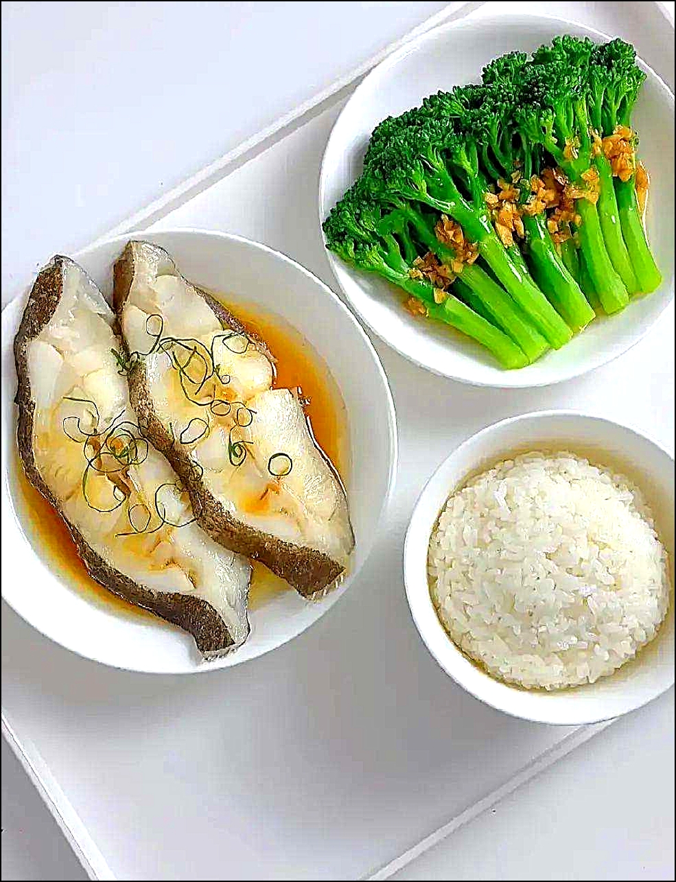 午餐的话。左边和右边，你会怎么选？