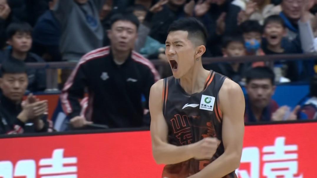 强势击败卫冕冠军！近12轮赢了11场，又有一队跻身夺冠大热行列