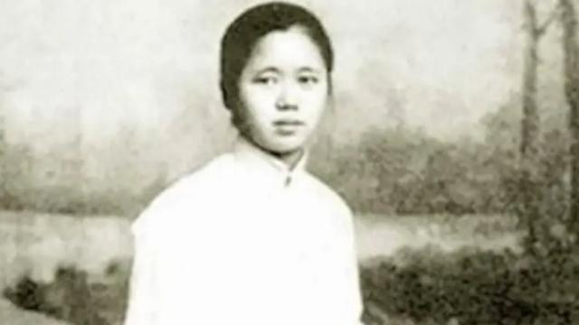 1968年，一老妇去世，只有一张破席裹身，其竟是梁启超小妾王桂荃