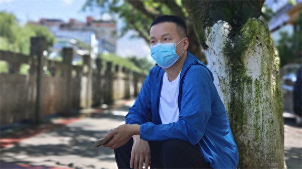 上官正义被威胁注射病毒，警方已立案！
 
正义总是单枪匹马，邪恶却是成群结队。