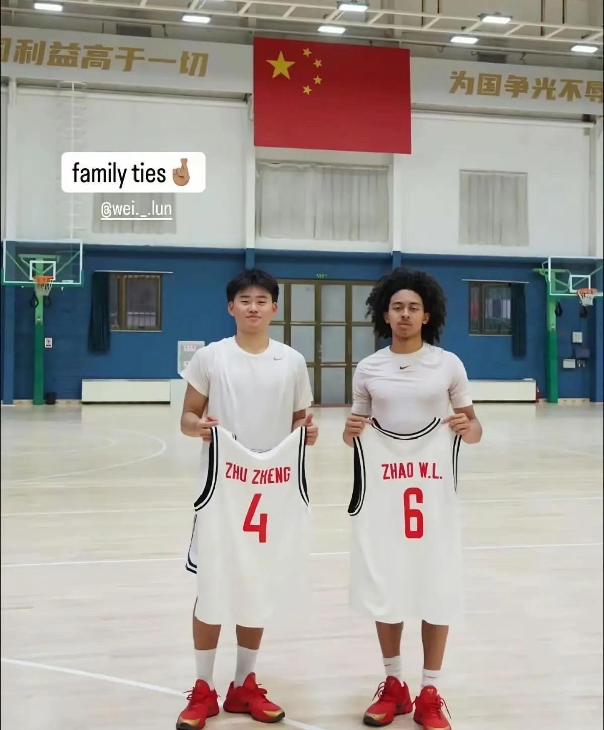 #你认为中国男篮未来的发展潜力在哪# 美中不足，赵维伦朱正身高太遗憾。所以有人说
