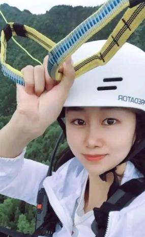 麻烦看官老爷们右上角点击一下“关注”，既方便您进行讨论和分享，又能给您带来不一样