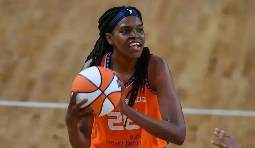 同样是超级外援，琼斯与奥多达半决赛数据对比；
琼    斯，打了2场，拿到24分