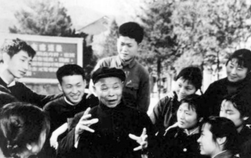 1949年一老红军拒绝当官，连毛主席都想不通，他说：我要去还人情！

1949年