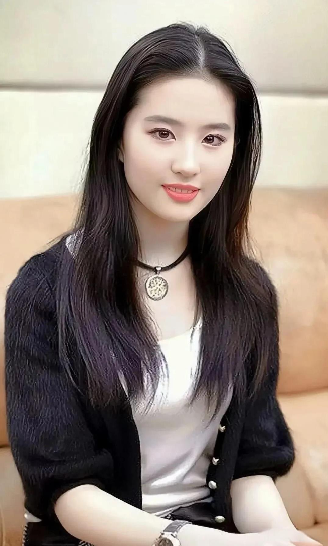 台湾回归的信号，越来越明显。
央妈出手了，从今以后，台湾只有一个称呼，那就是“中