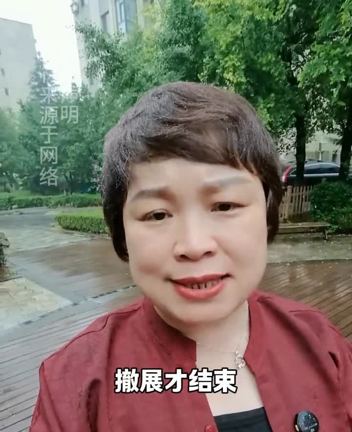 大连啤酒节交通这样管制。
大连星海广场的啤酒节交通要开始管制了，从6月30号起