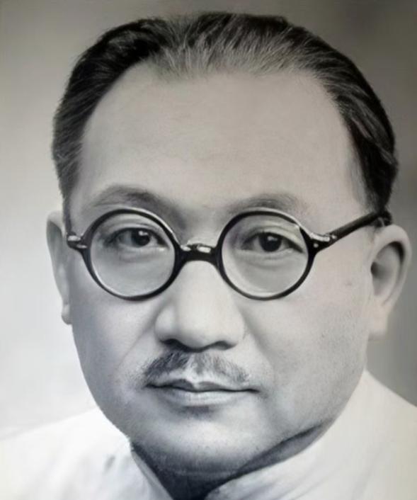 1967年8月，大财神孔祥熙病重。临终前，他握着妻子宋蔼龄的手，说：“我们孔家富