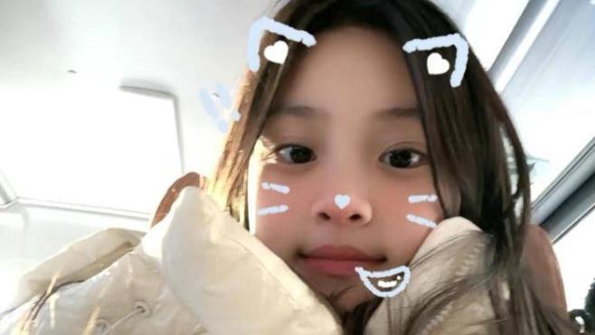 13岁甜馨长文控诉！李小璐怎么也想不到，她的错竟然让女儿背了锅