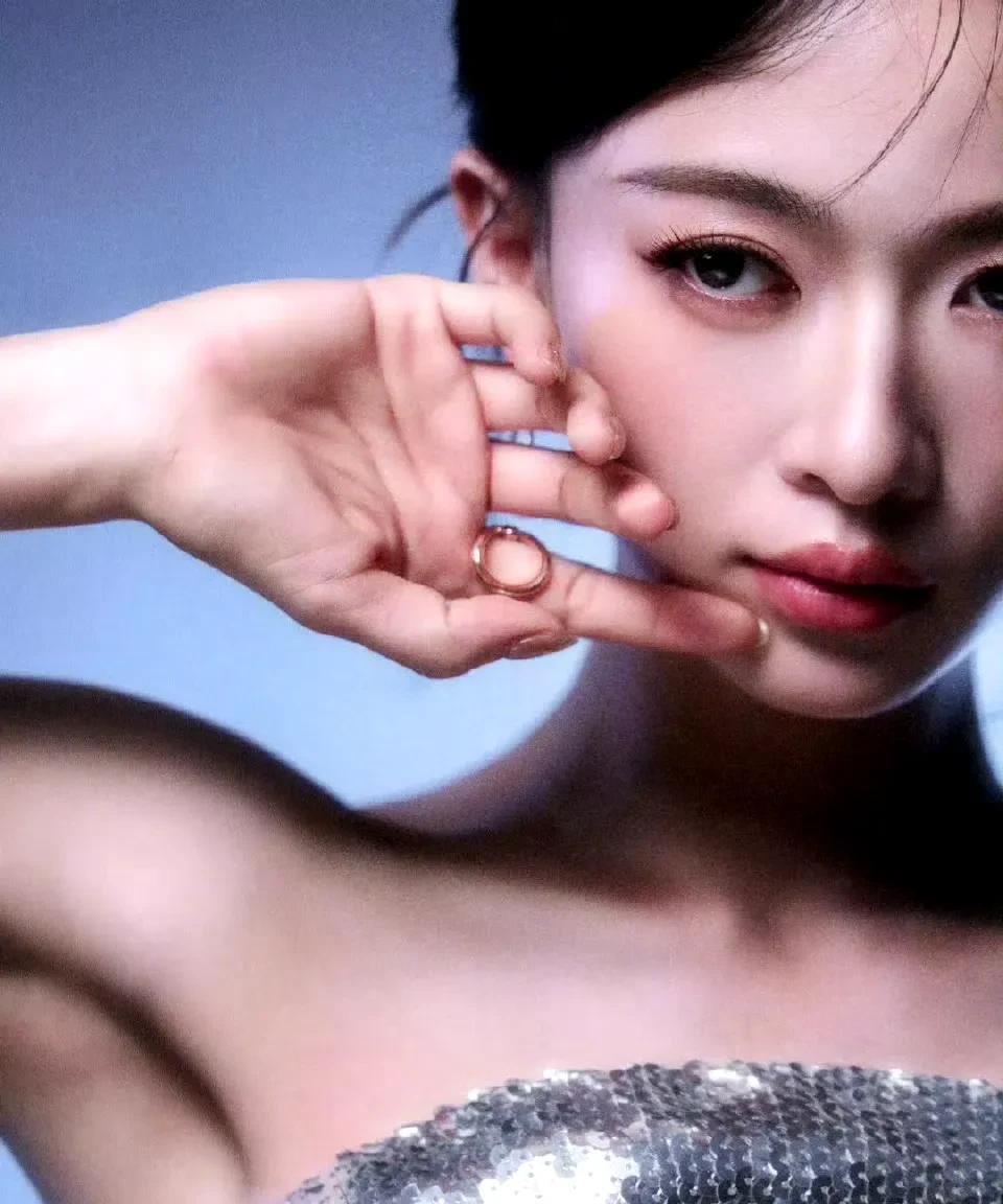 ##于正 吴谨言又杀回来了# NMX满血回归，吴谨言状态依旧惊艳，岁月仿佛格外偏