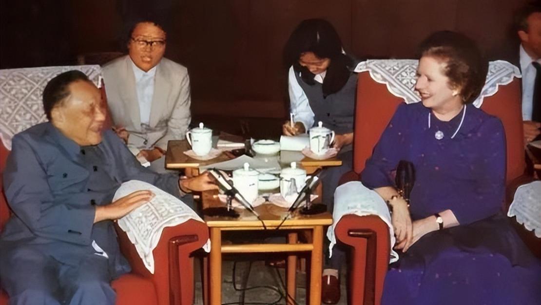 97年香港回归前，中央发现安全隐患，509名军人携带武器提前入港