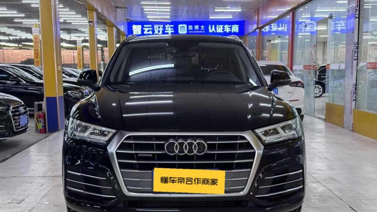 曾经的豪华标杆，2018款奥迪Q5L，如今不到18万就能开回家！
