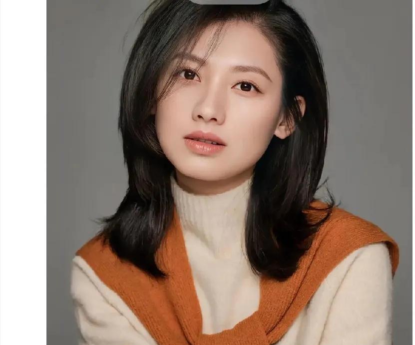 马藜一位漂亮的演员，很多人说不喜欢看她的电视机，感觉她演的电视剧特别烂，所以她一