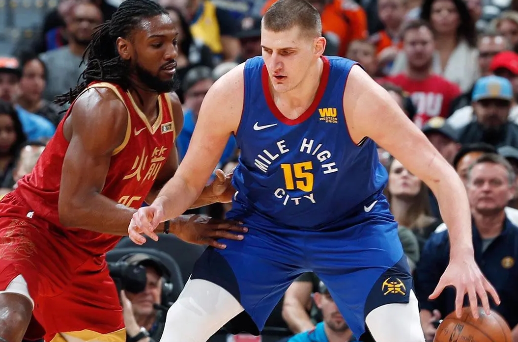 肯尼思·法里埃德谈尼古拉·约基奇——二人曾于约基奇初入NBA时在掘金共事
我早知