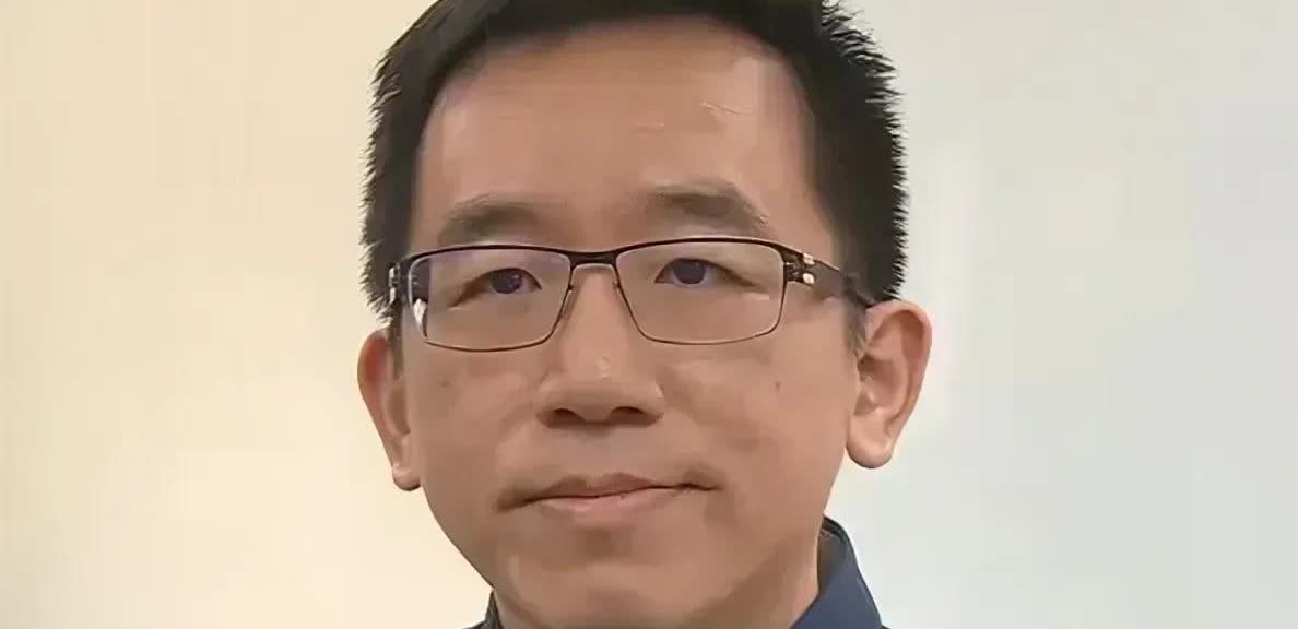 陈水扁的儿子陈致中今天替赖清德擦屁股，并在大罢后提出三点建议。一、召开党内大会，
