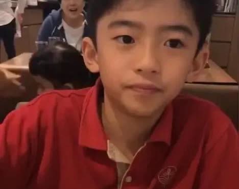 救命！张柏芝儿子要考剑桥的消息是真的吗？剑桥啥段位啊，全国重点高中状元想进都跟登