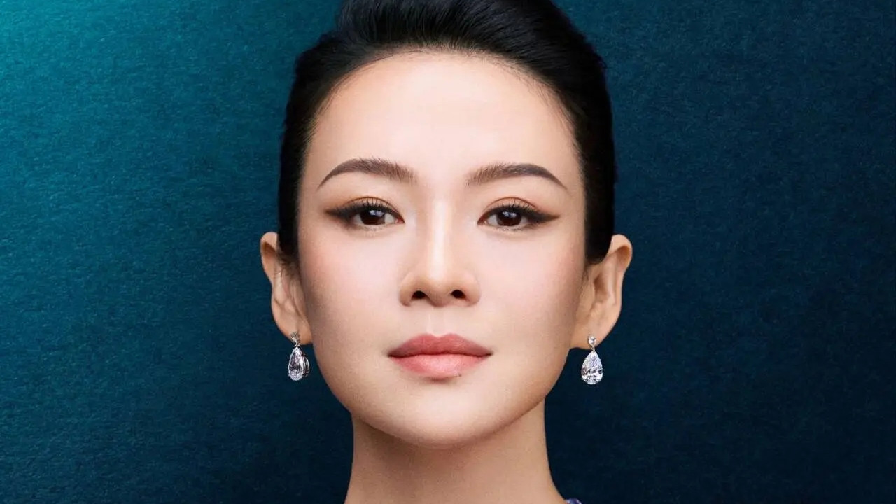 章子怡离婚后逆风重启，10岁醒醒出书走红毯，单亲育儿打破旧认知？