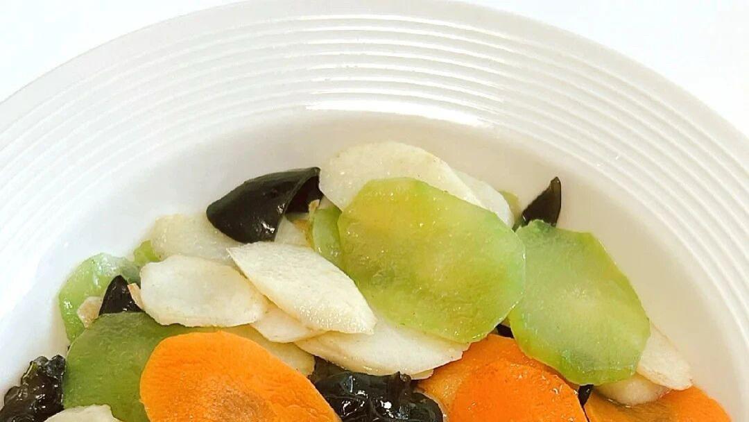 家常也能惊艳！三道经典快手菜的小秘密