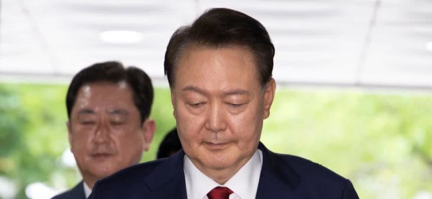 前总统尹锡悦被特别检察官赵恩硕领导的调查12.3戒严相关内乱及外汇事件的团队追加