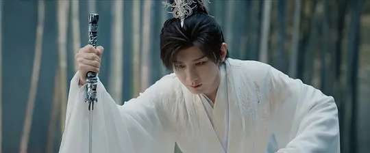    《天地剑心》用扎实的剧情与深刻的内核，打破了仙侠剧的固有套路，成为近期极具