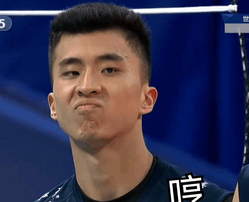 十年无冠，他一场轰30分把奖杯抢回来！
25岁，2米07，扣球超手像扣杀纸片——