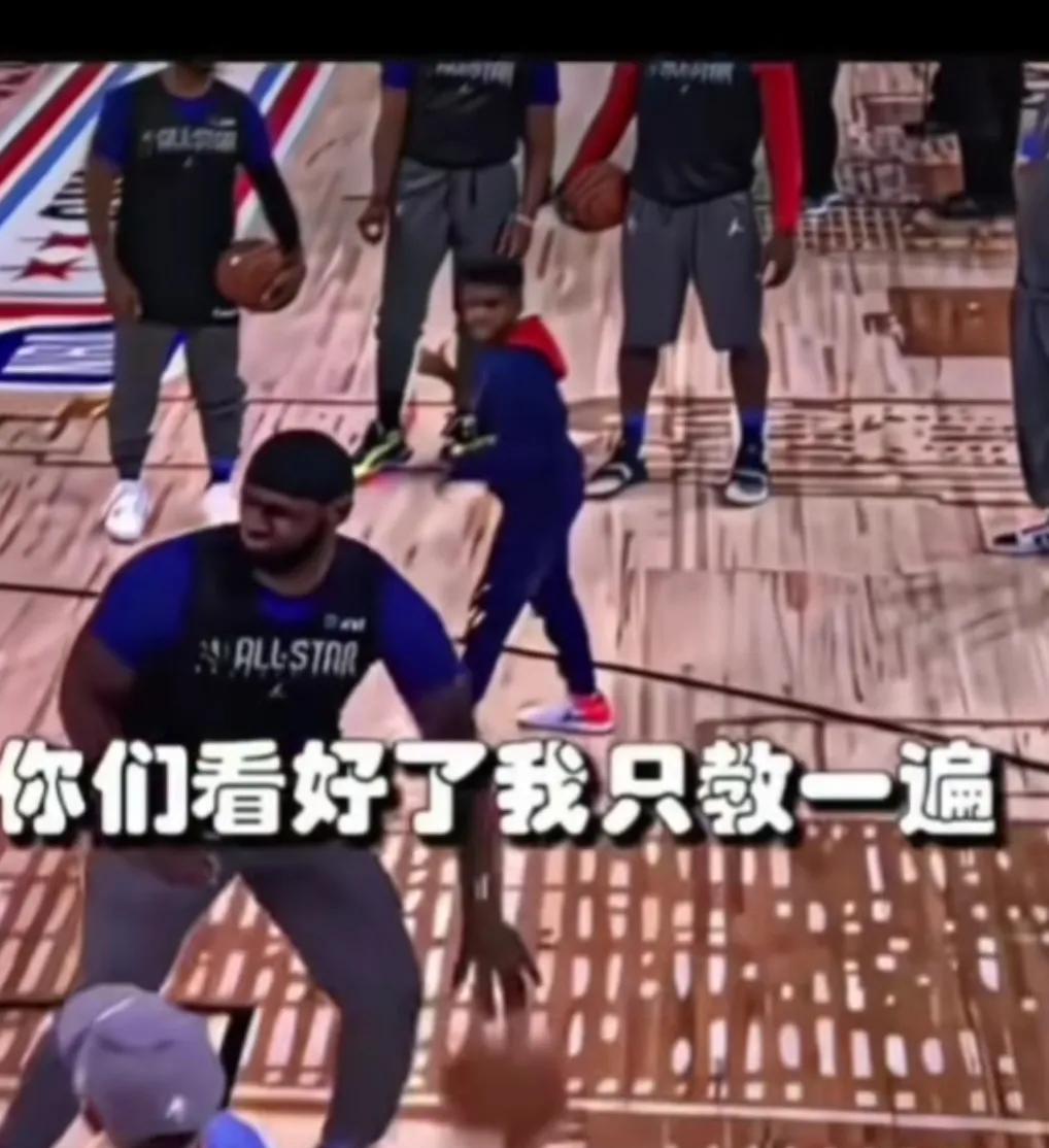 40岁还在霸榜30+！
谁见过打了21个赛季的人，最后一记后仰划破冷汗，直接踢掉