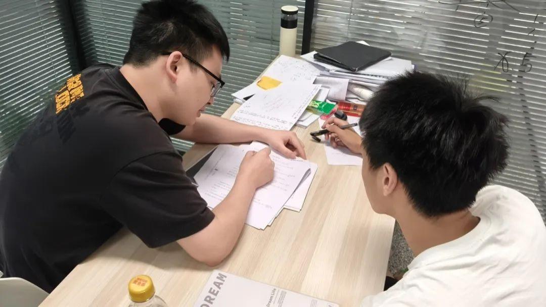 【复读指南】高考多少分适合复读？选择复读需要准备什么？