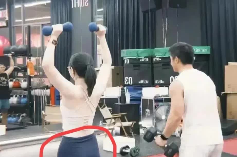 梁子莹的事基本上尘埃落定了，其丈夫的诉求也是不可以实现了，该上班就上班，围观吃瓜