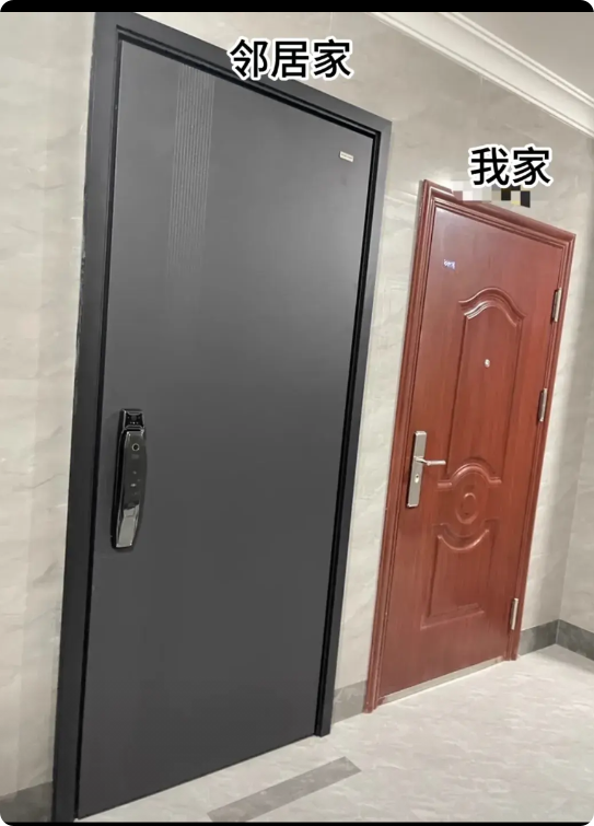 气死人了！这也太膈应了！
我和邻居一直住得好好的，大家日子看着都差不多。结果今天